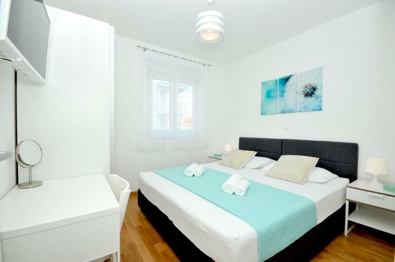 Apartments Town Τρογκίρ Εξωτερικό φωτογραφία