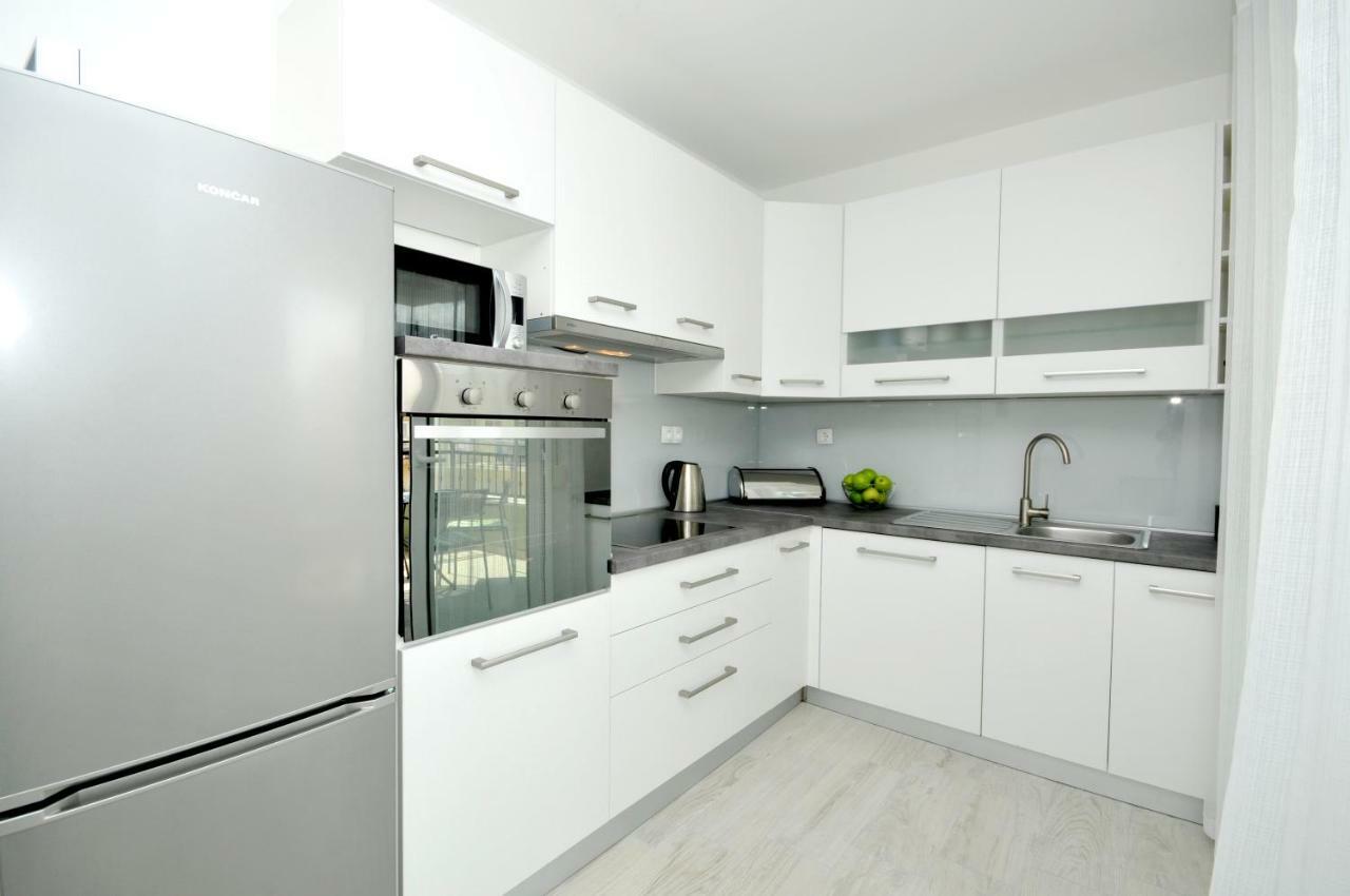 Apartments Town Τρογκίρ Εξωτερικό φωτογραφία